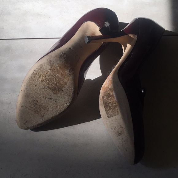 Burgundy CHRISTIAN DIOR heels - Picture 4 of 5